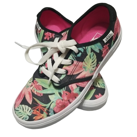 Vans - Picture 14 of 15